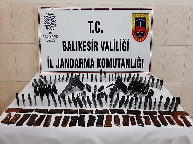 Balıkesir’de silah, mühimmat imal ve ticaretine operasyon