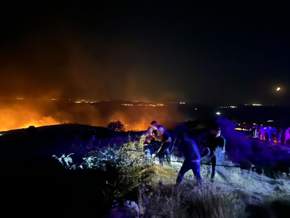 MARMARA ADASINDAKİ YANGIN KONTROL ALTINA ALINDI