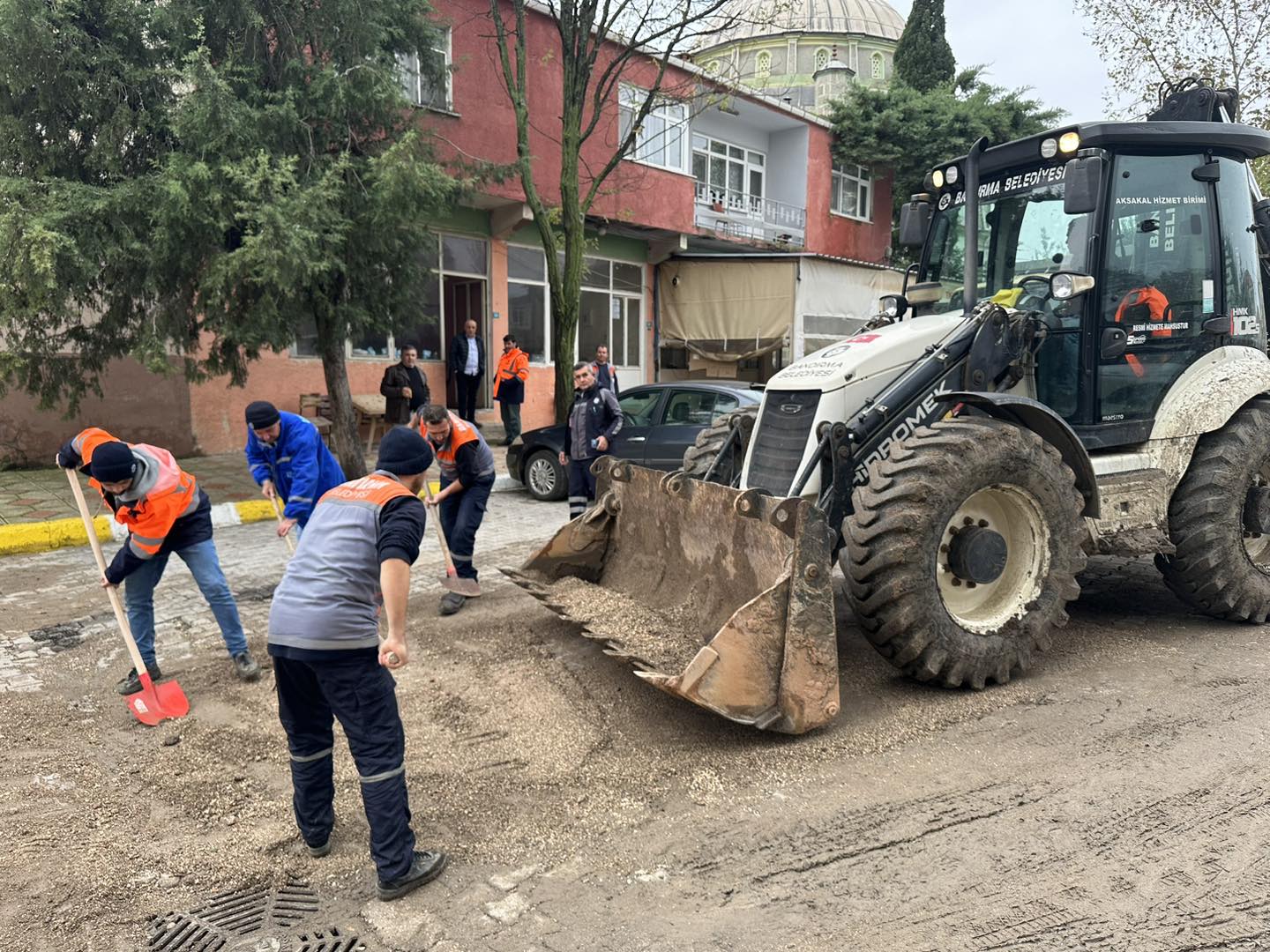 AKSAKAL VE DOĞA’DA YARALAR SARILIYOR