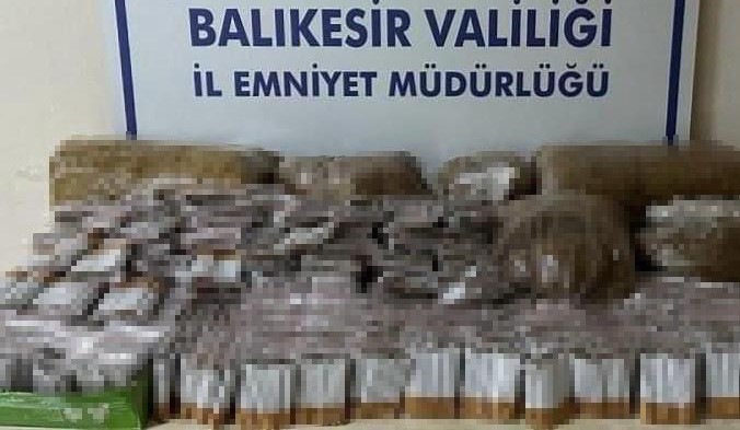 UYUŞTURUCU OPERASYONUNDA 2 KİŞİ GÖZALTINA ALINDI