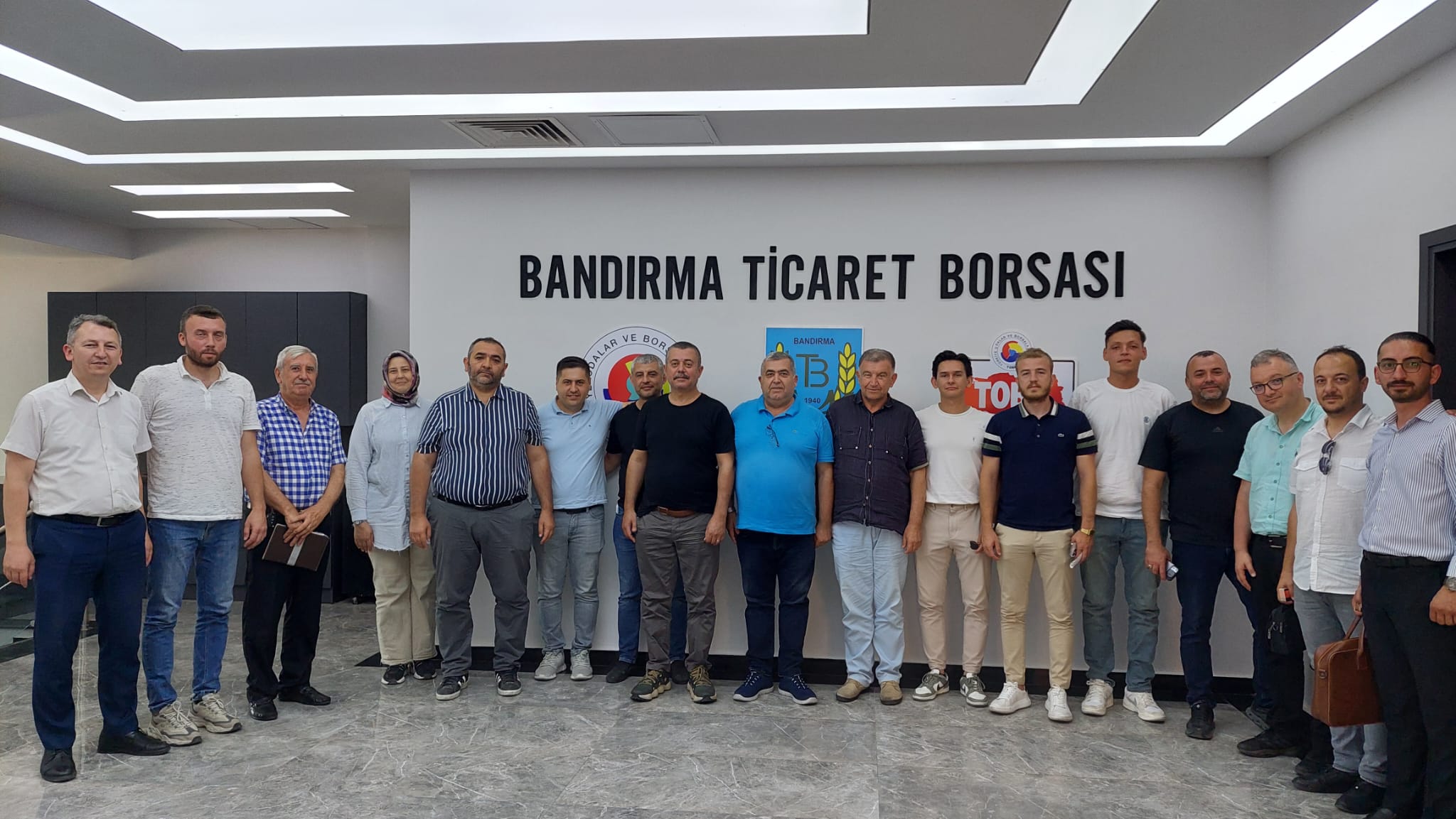 BTB MESLEK İHTİSAS KOMİSYONLARI BİLGİLENDİRME TOPLANTISI YAPILDI