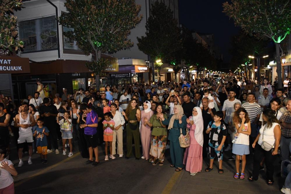 VATANDAŞ İSTEDİ BAŞKAN AKIN YAPTI