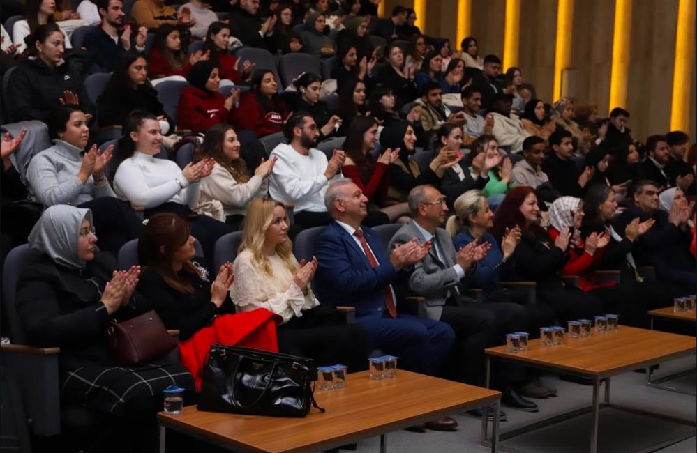 YELOĞLU BANÜ’DE ÖĞRENCİLERLE BULUŞTU