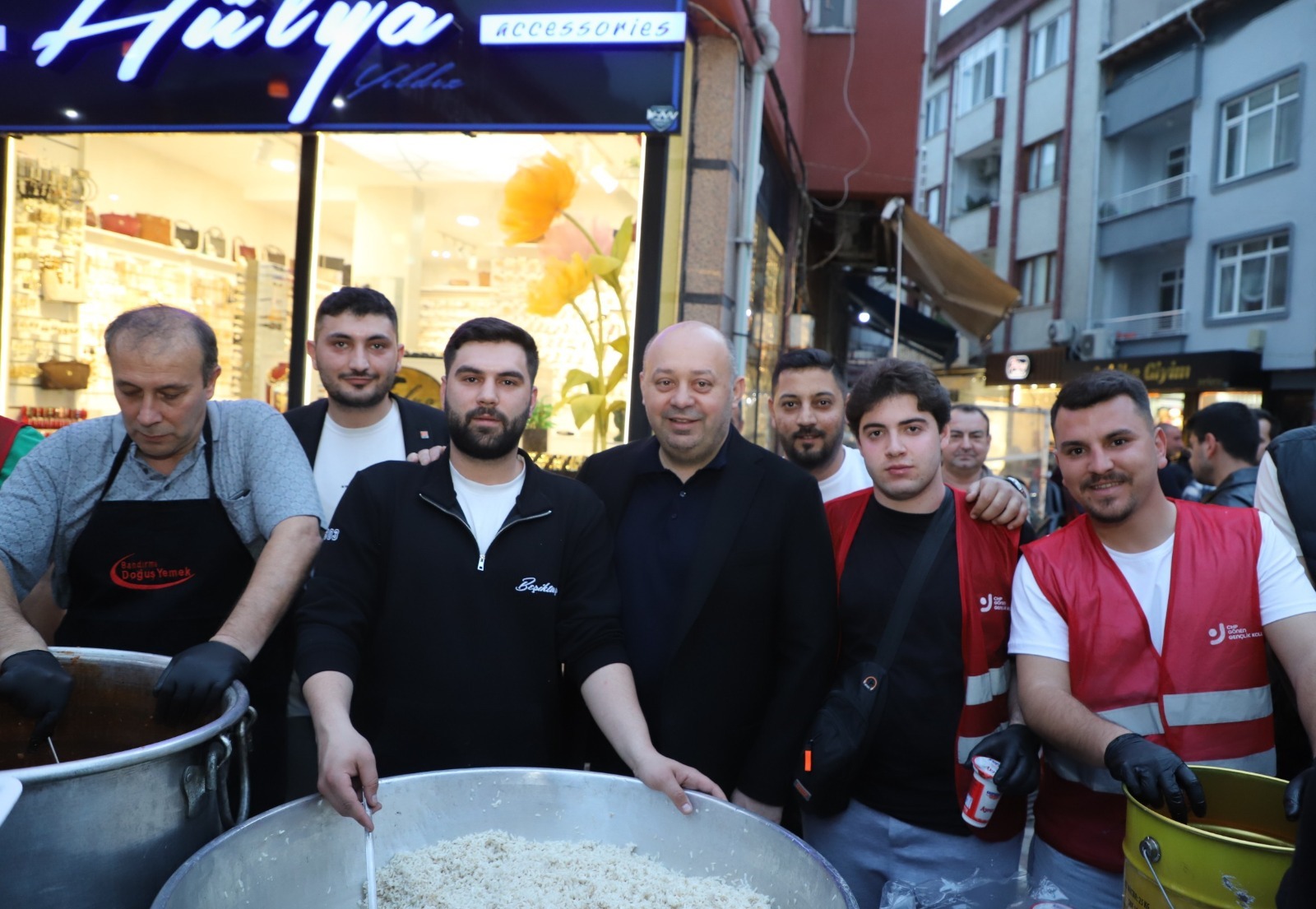 Başkan Palaz iftar programına katıldı